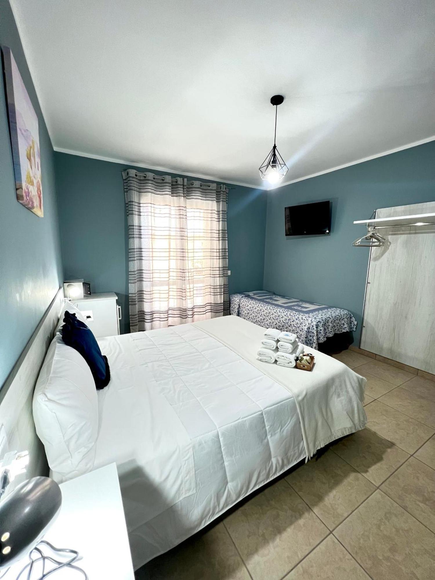 トロペーア Light Blue Bed & Breakfast エクステリア 写真