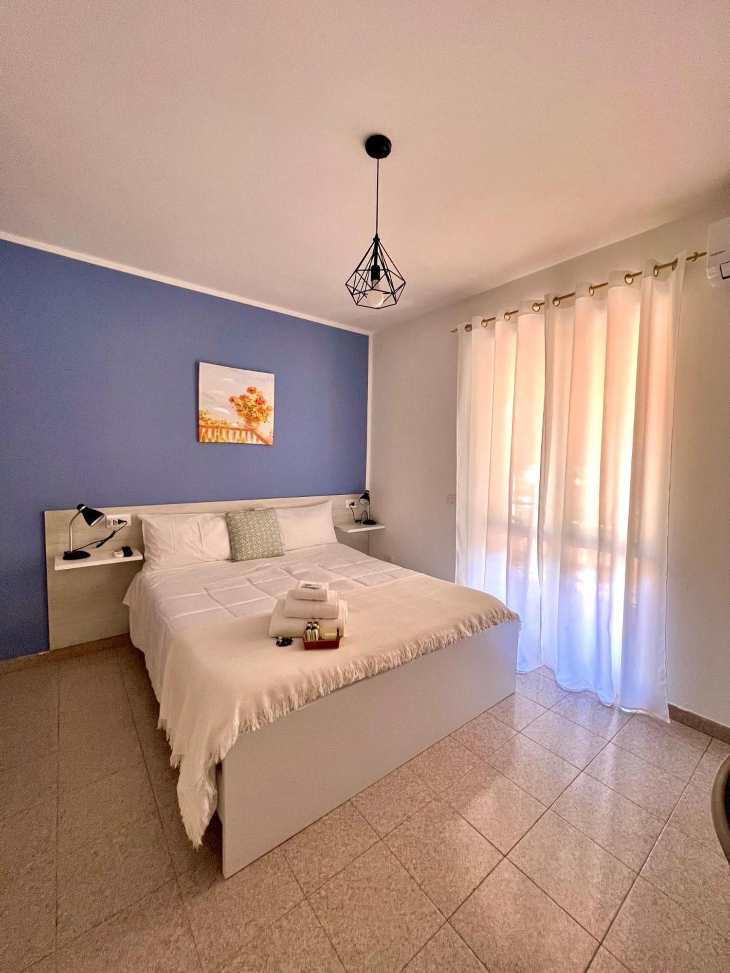 トロペーア Light Blue Bed & Breakfast エクステリア 写真